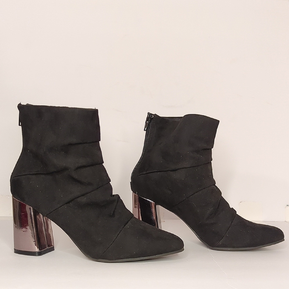 Christian Siriano Black Suede Booties With Metallic Block Heel- Women's Size 7.5